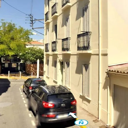 Comfortable 1-bedroom - Mourillon - Beaches Within Walking Distance * Toulon